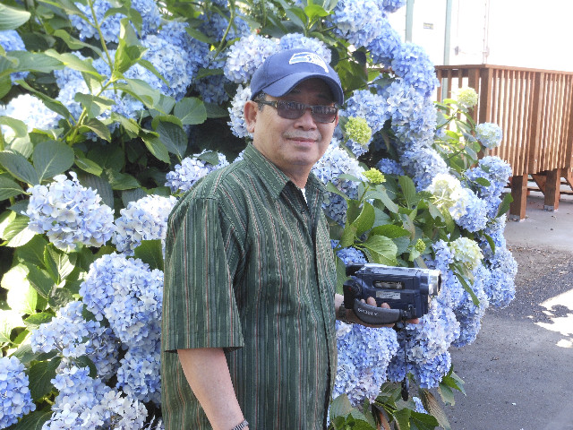 Ong ngoai pictures 535-1214488823