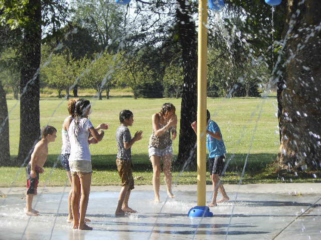 Ong ngoai pictures 591-1349009321