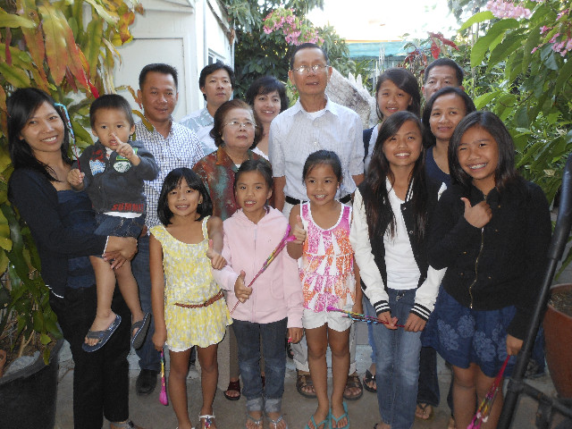 Ong ngoai pictures 711