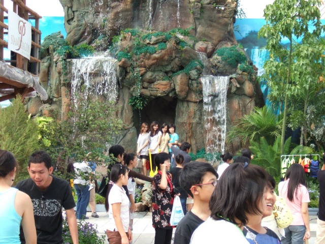 533742 167977623322990 100003322591643 250223 340974135 n