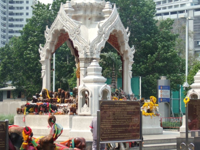 546288 167976856656400 100003322591643 250203 495673265 n