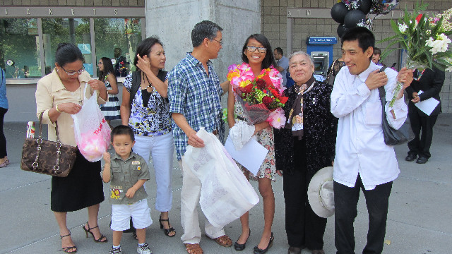 Anna's Friends, SF, Beach JUNE 2013 320-01