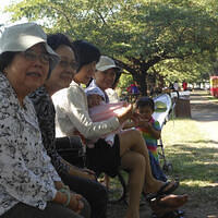 Ong ngoai pictures 554-1618717753