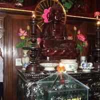 Buddha altar