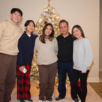 8C5D4438-4E08-4998-AFEA-C7B7DAA0F93B