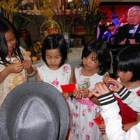 Ong ngoai pictures 022